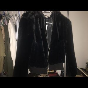 Fur cropped jacket